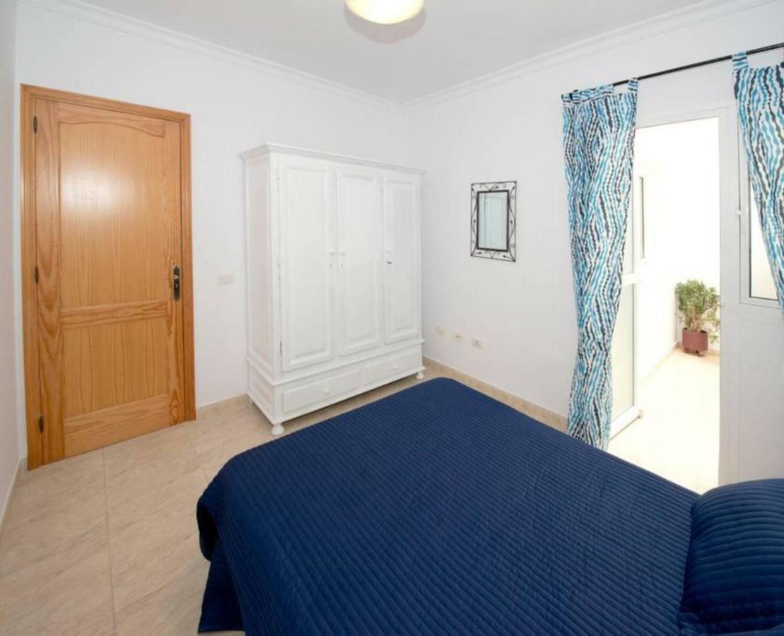 Apartamento "La Casa De La Playa" Con Wifi Y 3 Dormitorios アリナガ エクステリア 写真