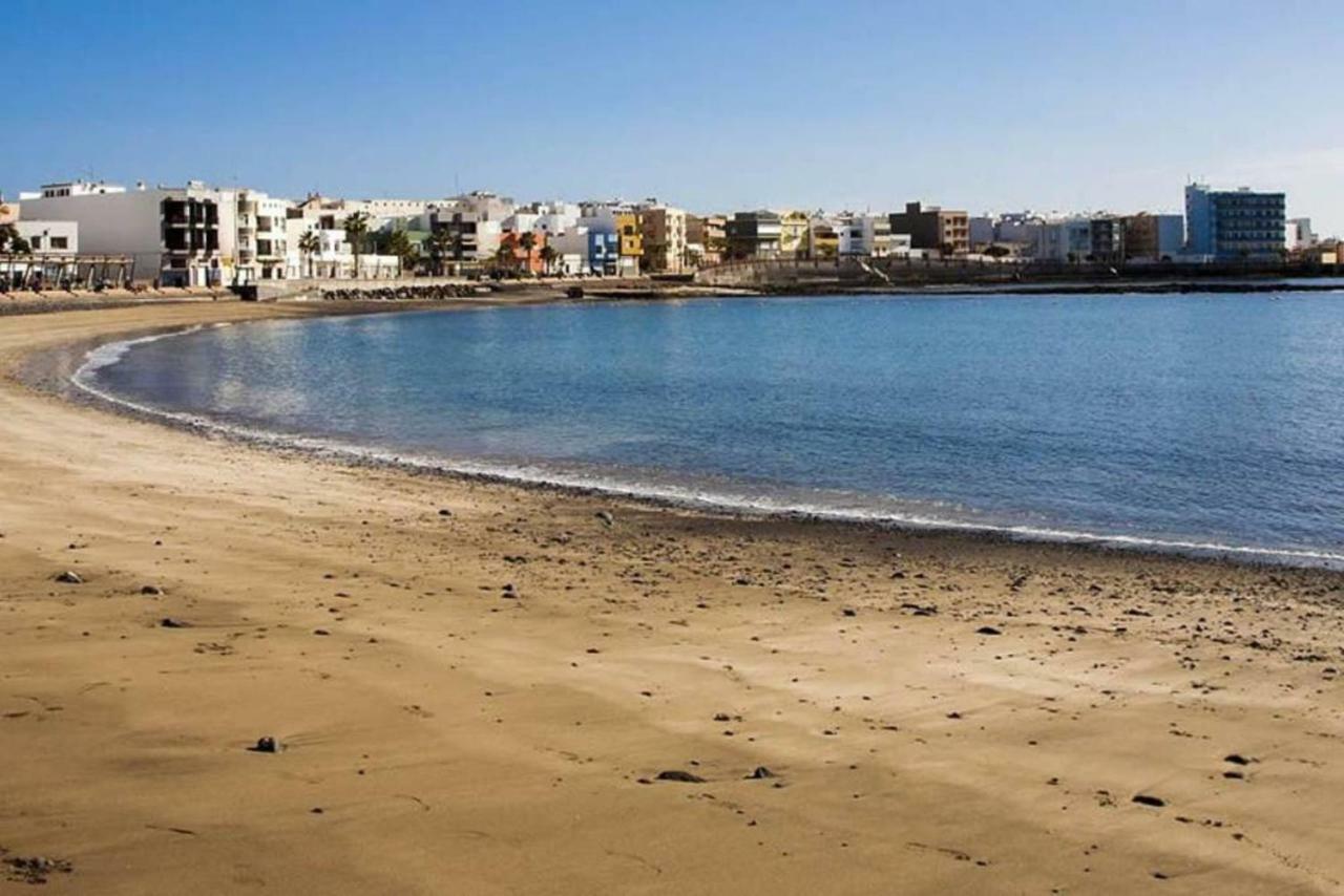 Apartamento "La Casa De La Playa" Con Wifi Y 3 Dormitorios アリナガ エクステリア 写真